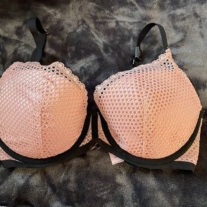 Victoria’s Secret bra- vintage!